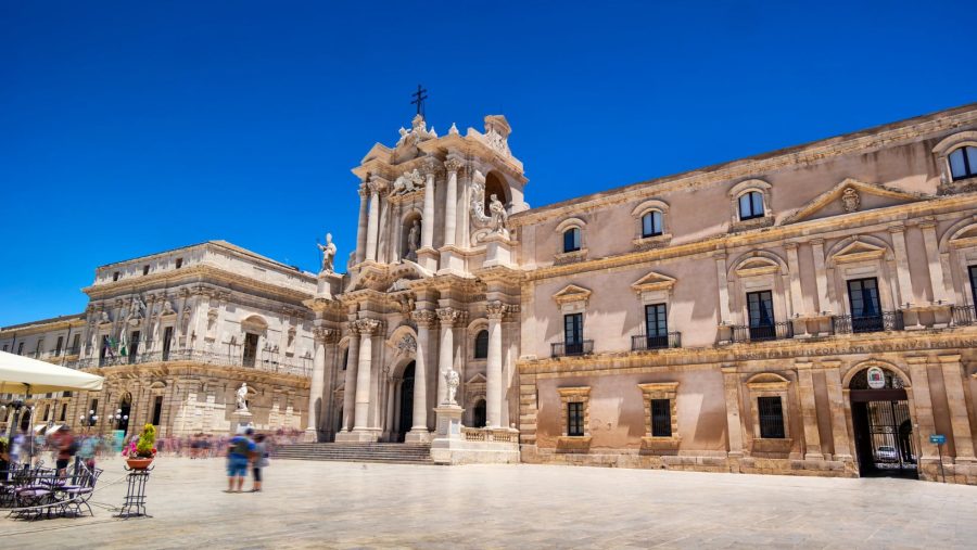 Siracusa, sul mare della Sicilia tra spiagge e tesori barocchi