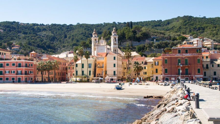 I baci di Laigueglia, dolcezze romantiche di Liguria 