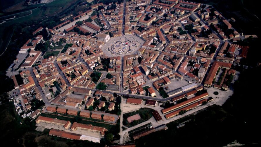 Palmanova, la città stellata che non sapevi esistesse