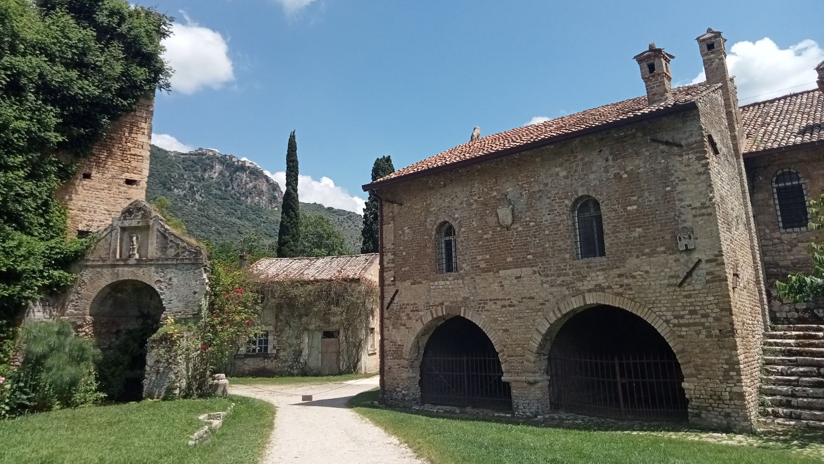 Giardino di Ninfa