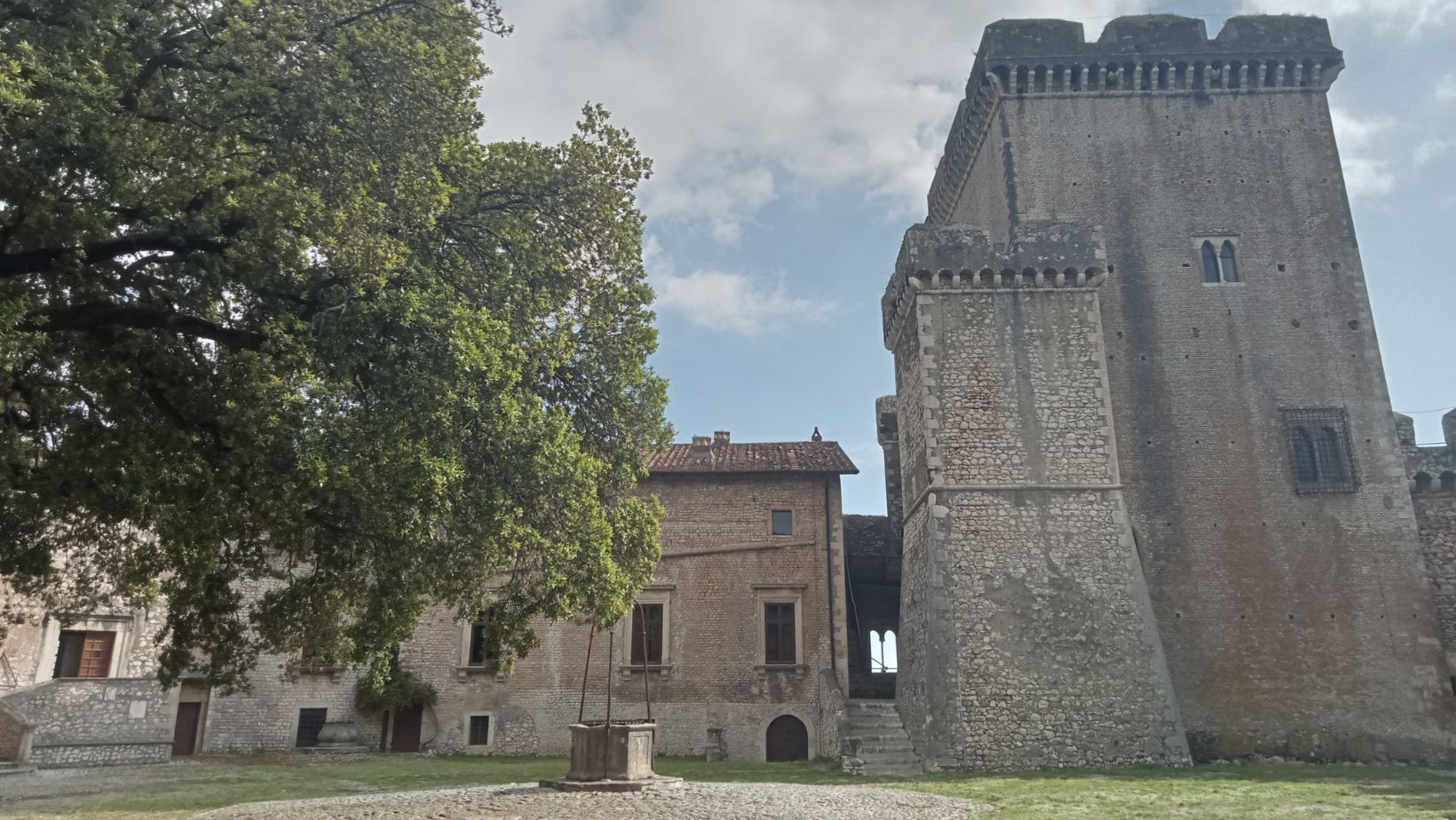 Castello Caetani